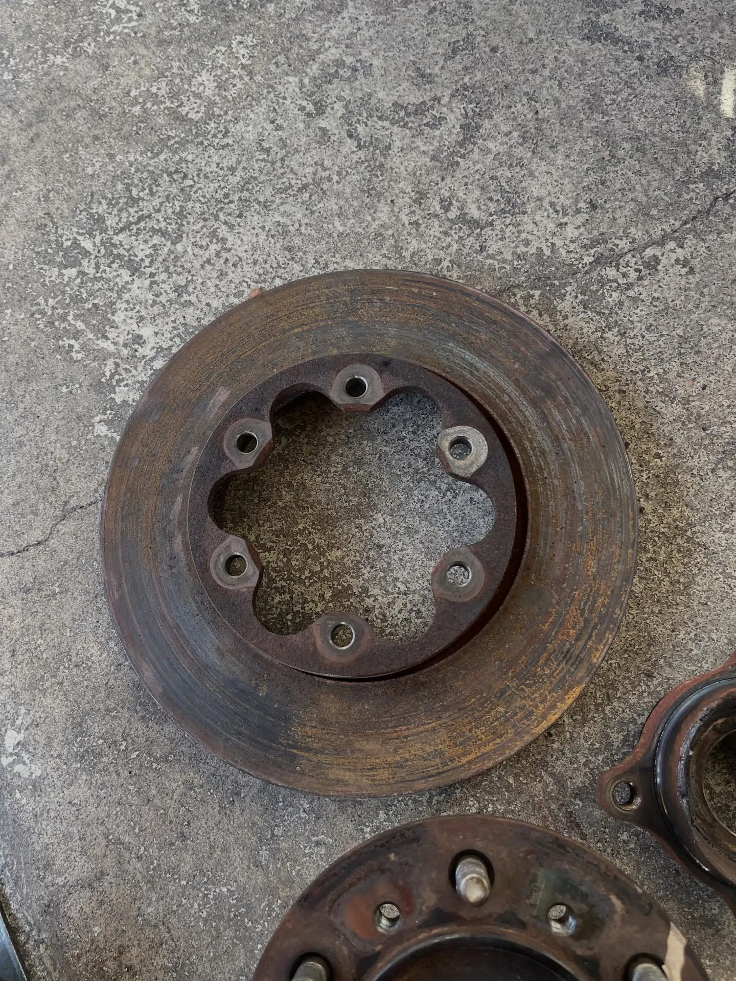 松本ガレージです。